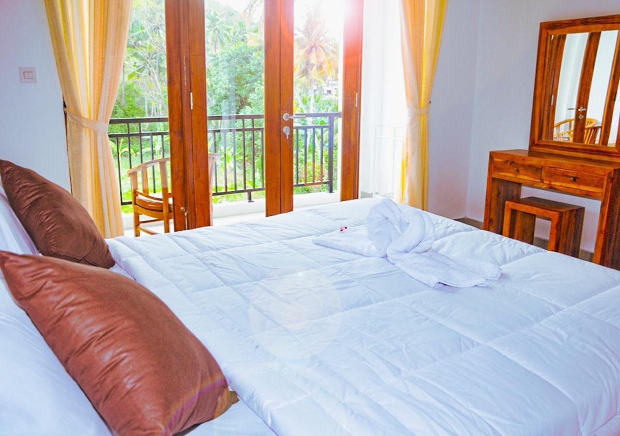 Kailash Homestay Padangbai  Buitenkant foto